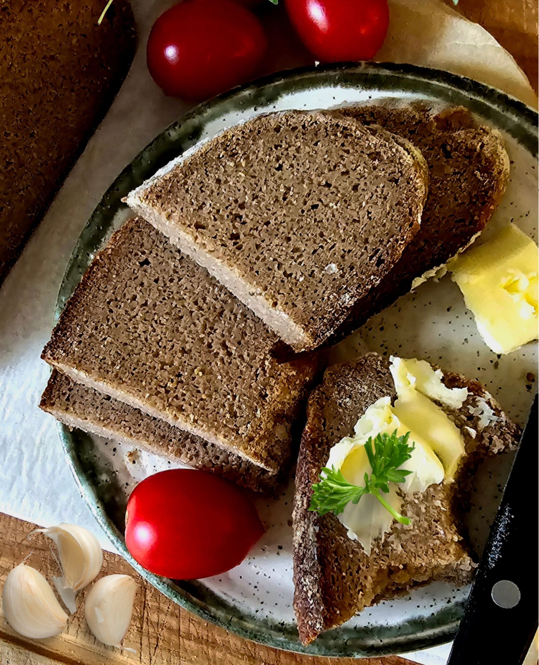 Gluteenivaba tume leib